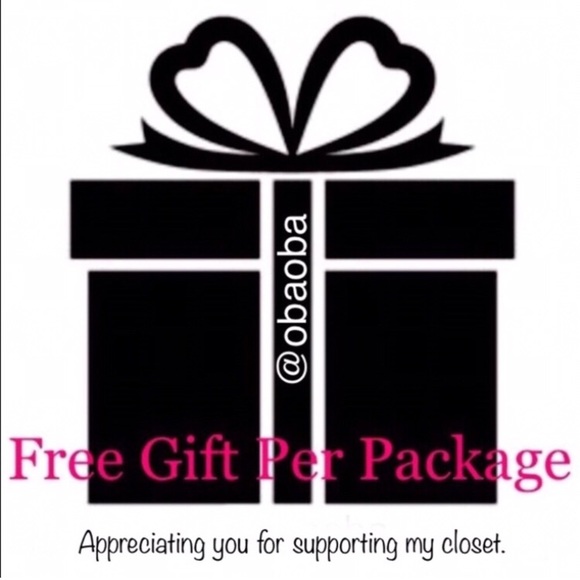 Guess Signature G Monogram Triangle Logo Grey Gray & Black Womens Wallet - Picture 13 of 13